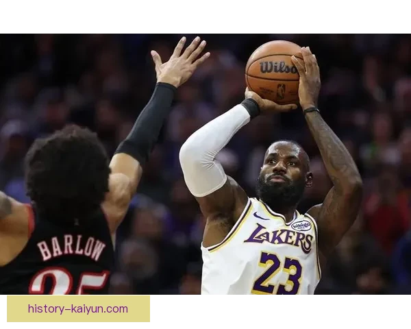 詹姆斯进攻参与度